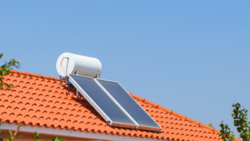 «Έσπασαν τα κοντέρ» οι αιτήσεις για τους ηλιακούς θερμοσίφωνες - Έφτασαν τις 170.000