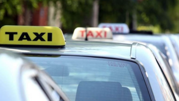 Βόλος: Πελάτης έκλεψε από ταξί τις εισπράξεις και αγόρασε ηρωίνη