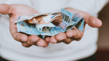 Συντάξεις Νοεμβρίου 2025: Η ώρα της πληρωμής στα ΑΤΜ
