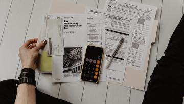 Φορολογικές δηλώσεις: Τα SOS και οι κρίσιμες ημερομηνίες