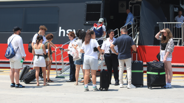 Κίνηση στους δρόμους: Πού έχει μποτιλιάρισμα τώρα  - 25λεπτες καθυστερήσεις στην Αττική Οδό