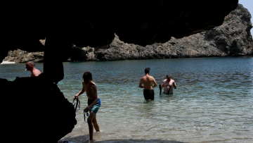 Κοινωνικός τουρισμός: Κορυφαία επιλογή και πάλι η Εύβοια - 103.000 επιταγές ενεργοποιήθηκαν τον Ιούλιο