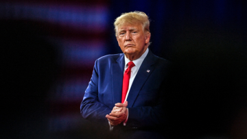 Τραμπ: Aπό την Πέμπτη που παρουσιάστηκε σε φυλακή της Ατλάντα συγκέντρωσε $7,1 εκατ. για την προεκλογική του εκστρατεία