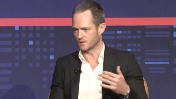 Αυστραλός μεγιστάνας ζητά μαζικές απολύσεις για να... πάρουν το μάθημά τους οι «αλαζονικοί» εργαζόμενοι