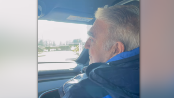 Πασχάλης Τερζής: Σπάνιο βίντεο με τον τραγουδιστή, όπως είναι σήμερα