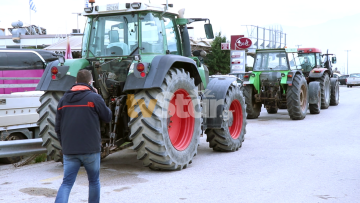 Αγρότες: Αποχώρησαν από το μπλόκο της Ανθήλης - Θα συνεχίσουν τις κινητοποιήσεις τους με άλλα μέσα