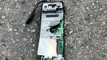 Λίβανος: Τι είναι οι ασύρματοι IC-V82 που ανατινάχτηκαν στις νέες εκρήξεις και τι συμβαίνει με τις πλαστές συσκευές 