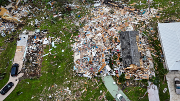 Ο τυφώνας Μίλτον απειλεί τώρα τις ασφαλιστικές εταιρείες στην Καλιφόρνια που καλούνται να πληρώσουν από $50 έως $100 δισ. 