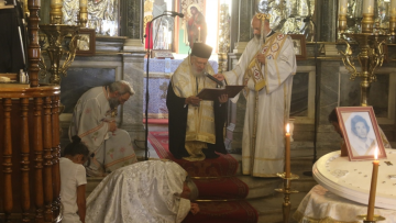 Κυκλάδες: Λιτανείες και δεήσεις στα νησιά για την ανομβρία - Δείτε βίντεο