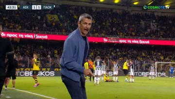 Λουτσέσκου: Ξέσπασε στην κάμερα για απόφαση του διαιτητή και δέχτηκε κίτρινη κάρτα - Βίντεο 