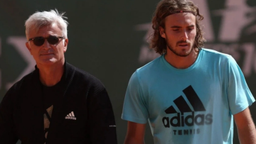 Στέφανος Τσιτσιπάς: «Επανενώθηκα με τον άνθρωπο που πίστεψε πρώτος σε μένα»