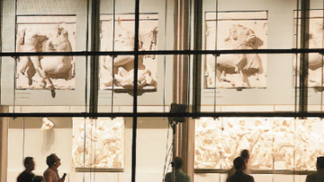 ΝΔ: Ο Τσίπρας απειλεί και διώχνει τους επενδυτές