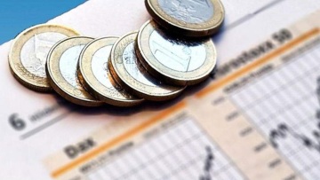 Bloomberg: Η Ελλάδα σχεδιάζει να αντλήσει έως και €8 δισ. από τις αγορές το 2026