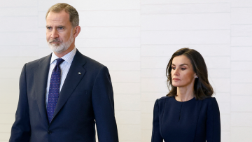 Στην Αθήνα για την κηδεία της πριγκίπισσας Ειρήνης ο βασιλιάς της Ισπανίας Φελίπε με την οικογένειά του – Ποιοι θα είναι παρόντες
