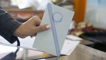 Δημοσκόπηση Opinion Poll: Στις 17,1 μονάδες η διαφορά ΝΔ με τον ΣΥΡΙΖΑ και κυριαρχία Μητσοτάκη