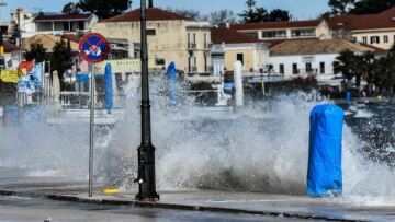 Καιρός - Μαρουσάκης: Ψυχρές αέριες μάζες φέρνει ο «Ωμέγα Εμποδιστής» -  Έρχονται ισχυροί βοριάδες και πτώση θερμοκρασίας από την Τετάρτη