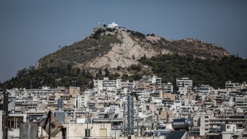 Δήμος Αθηναίων: Έκλεισε ο Εθνικός Κήπος, απαγορευτικό κυκλοφορίας στον Λυκαβηττό λόγω των καιρικών φαινομένων