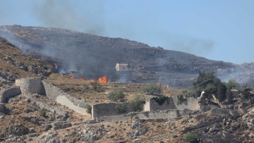 Ηράκλειο: Υπό μερικό έλεγχο η φωτιά στο χωριό Άνω Άκρια - Κάηκαν 157 στρέμματα