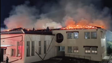 Σέρρες: Φωτιά στο Δημοτικό Σχολείο Νέου Σουλίου - Δείτε βίντεο