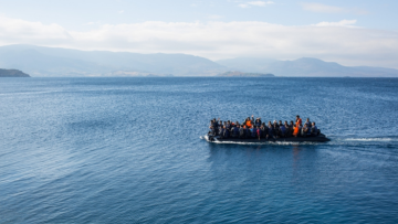 Σάμος: Εντοπισμός και διάσωση 28 ατόμων και σύλληψη του διακινητή τους - Βρέθηκαν 18 μετανάστες στη Σύμη