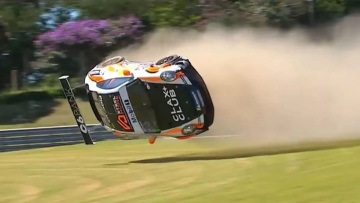 Το τρομακτικό ατύχημα στο Porsche Carrera Cup που συντάραξε το διαδίκτυο (video)