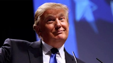 Δασμοί Τράμπ: Τι θα συμβεί στην Ελλάδα;