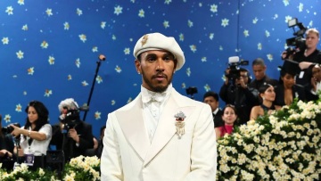 Το τερμάτισε ο Χάμιλτον... πάλι