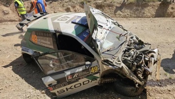 Video: Τρομακτικό ατύχημα Ελλήνων στο ΕΚΟ Ράλλυ Ακρόπολις