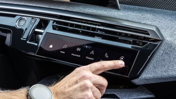 Πάνω από 13.000€ η επιδότηση για αγορά νέου αυτοκινήτου σε Έλληνες