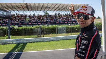 Η καυτή κερκίδα της Aprilia επιστρέφει