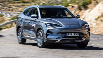 Ποιος είπε ότι όλα τα BYD είναι ηλεκτρικά; - Δοκιμάζουμε το υβριδικό SUV - Πόσο κοστίζει;