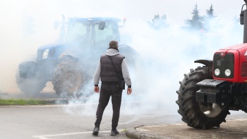 Εκλεισαν την Εθνική στην Θήβα