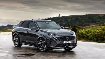 Δοκιμάζουμε το πιο εντυπωσιακό Peugeot 3008 - Πόσο κοστίζει;