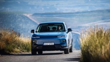 Δοκιμάζουμε το νέο μεγάλο SUV των 25.000 ευρώ που ήρθε