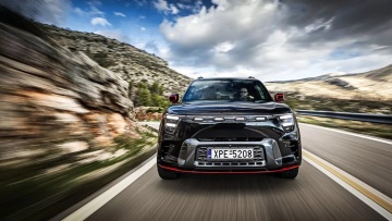 Δοκιμάζουμε το αλλο... Smart Brabus - Πόσο κοστίζει;