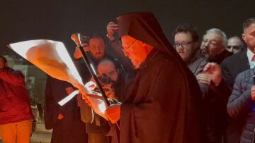 Συντετριμμένος ο Πατριάρχης Βαρθολομαίος επισκέφθηκε την Τούμπα: Είμαι κοντά στους οικείους και σε όλους τους οπαδούς του ΠΑΟΚ