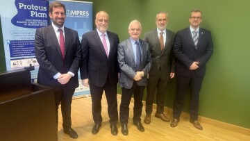 Ηλεκτροδότηση πλοίων από την ξηρά: Το στοίχημα των 600 MW και η μάχη για βιώσιμα ελληνικά λιμάνια έως το 2030