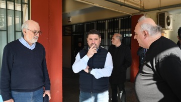 Χαρδαλιάς από Γκράβα: Θωρακίζουμε τα σχολεία απέναντι στην ενεργειακή σπατάλη και την κλιματική κρίση