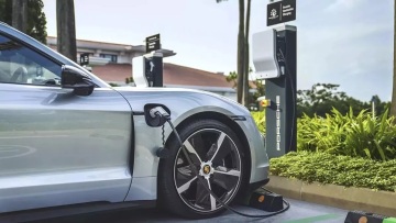 Πώς θα φορτίσετε με ελάχιστο κόστος