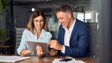 Αμεση πρόσληψη με 260 ευρώ την ημέρα και τηλεργασία - Ποιες είναι οι ειδικότητες;