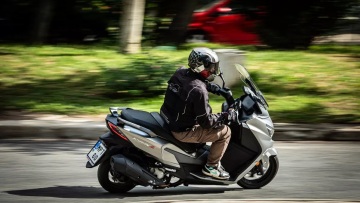 Ποιο scooter διέλυσε τον ανταγωνισμό τον Μάρτιο στην Ελλάδα