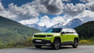 Δοκιμάζουμε το νέο υβριδικό Jeep Compass - Πόσο κοστίζει στην Ελλάδα;
