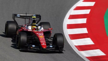Θρίαμβος Ferrari και Χάμιλτον στην Βαρκελώνη