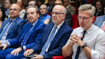 Παγκόσμια Τράπεζα: Η Ελλάδα πρωτοπορεί διεθνώς με τη μεταρρύθμιση του δικαστικού χάρτη