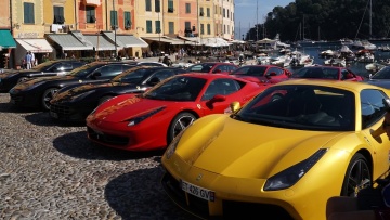 Η μεγαλύτερη απόβαση Ferrari στην ιστορία της χώρας μας αξίας εκατοντάδων εκατομμυρίων ευρώ