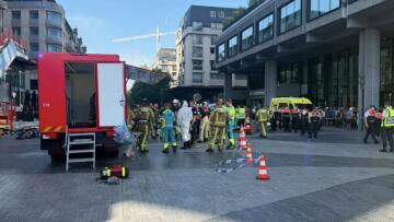 Τραγωδία στις Βρυξέλλες: Αναφορές για αρκετούς νεκρούς μετά από φωτιά σε υπό ανακαίνιση κτίριο, βρέθηκαν μέσα σε ασανσέρ