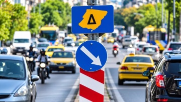 Πότε επιστρέφει ο απαρχαιωμένος Δακτύλιος – Χιλιάδες οι παραβάσεις, υψηλό το πρόστιμο