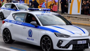 Το «κόλπο» για το μποτιλιάρισμα κοστίζει 150 ευρώ και 40 ημέρες χωρίς δίπλωμα - Πότε φτάνει στον εισαγγελέα