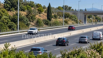 «Καρφιά» στους δρόμους για όσους οδηγούν ανάποδα
