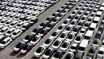 Πωλήσεις αυτοκινήτων: Tesla και Volkswagen κάνουν την έκπληξη
